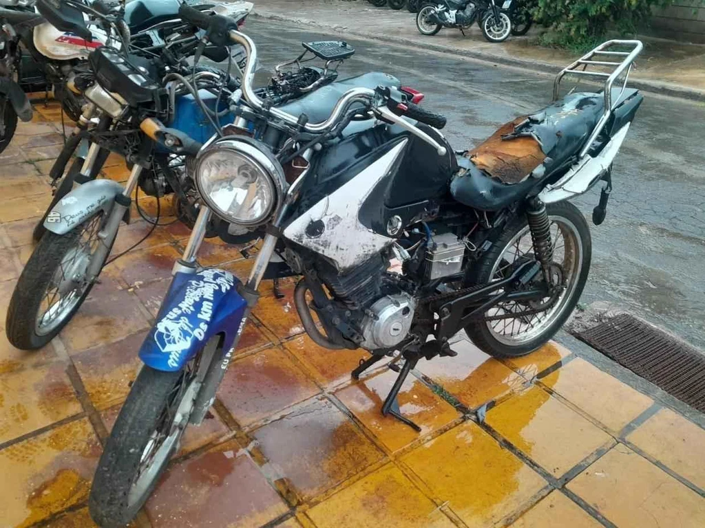 Yamaha YBR YBR 125 Sucata 2004/2005 em Campinas - São Paulo