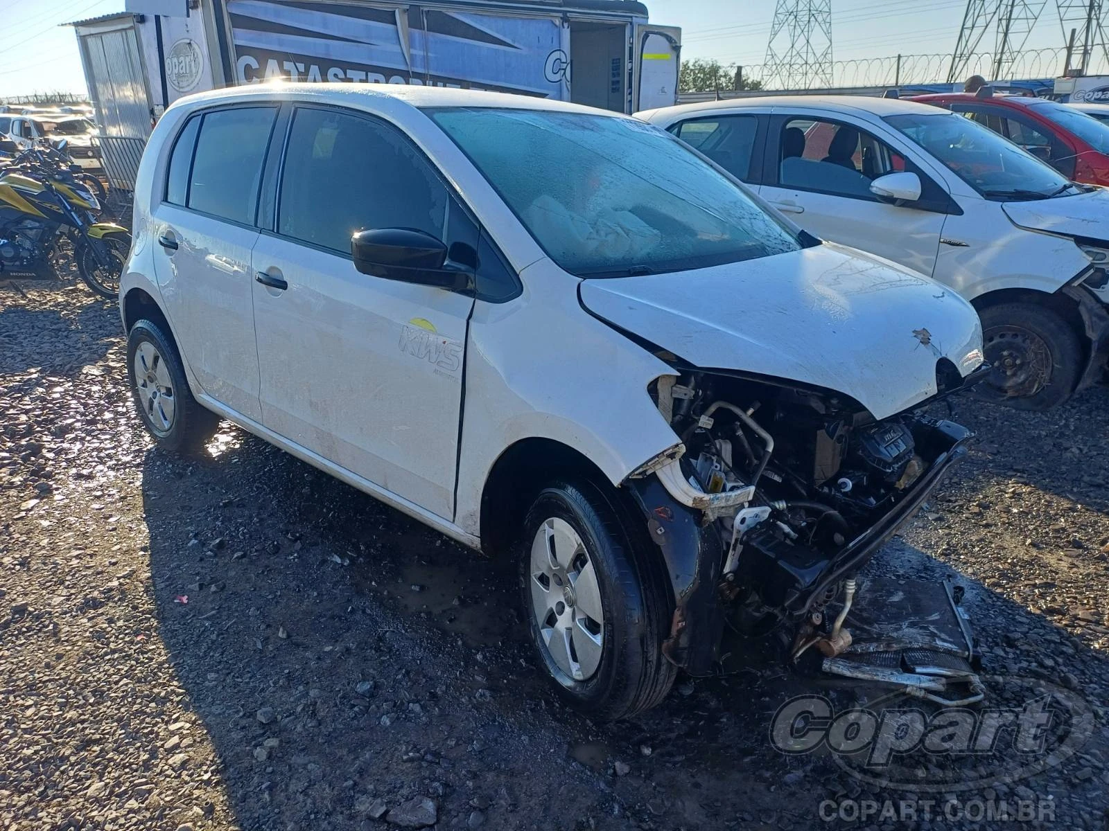 Volkswagen Up Up 1.0 12V 2016 em Canoas - Rio Grande do Sul