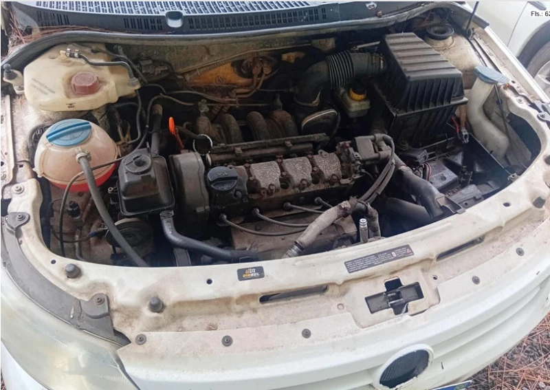 Volkswagen Saveiro Cs 1.6 2011/2012 em Lajeado - Rio Grande do Sul