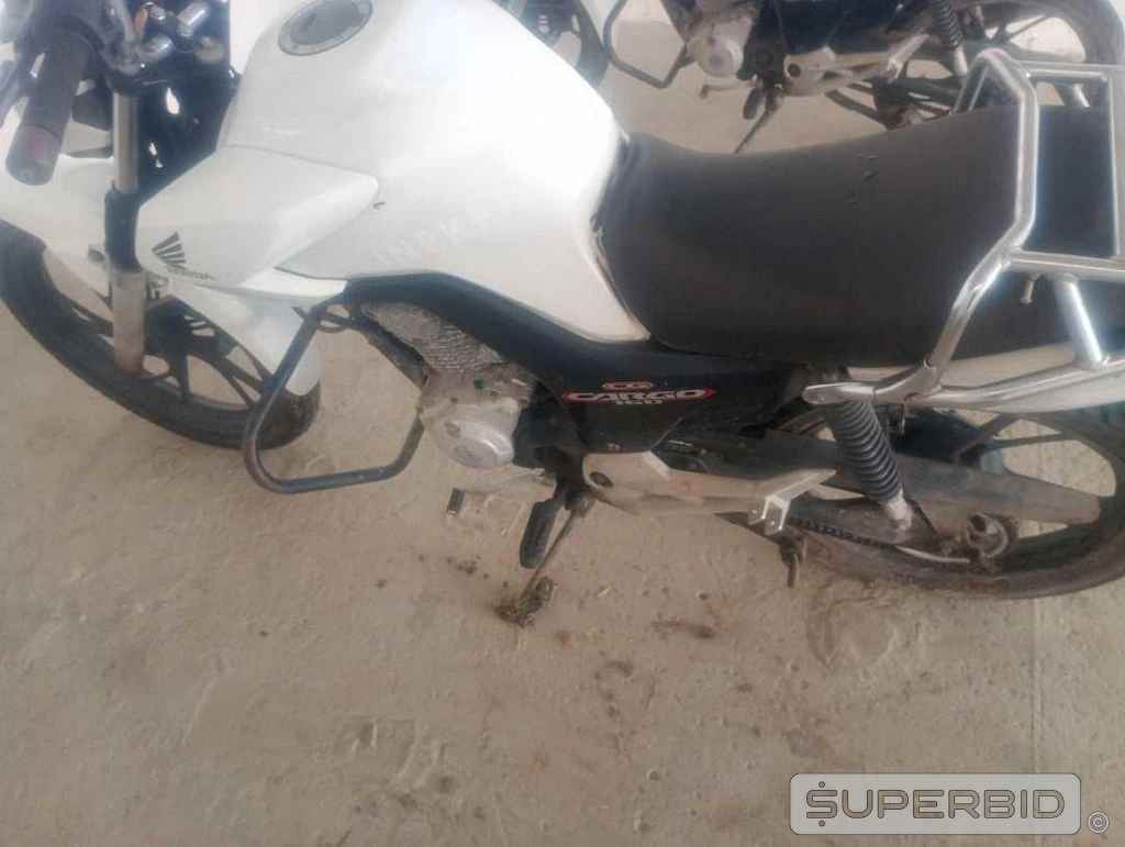 Honda CG 160 Cargo CG 160 Cargo 2018/2019 Branca em Jaboatão Dos Guararapes - Pernambuco