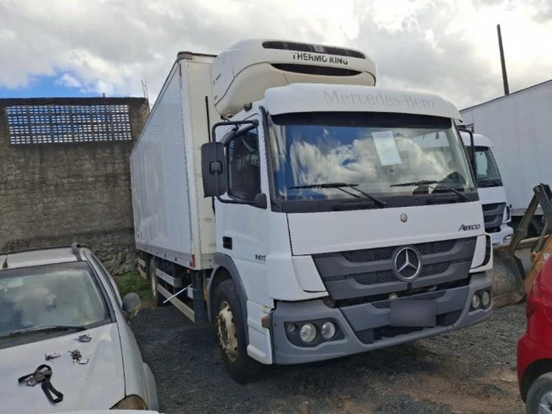 Mercedes Atego Atego 1419 2020 Diesel Manual em Candeias - Bahia
