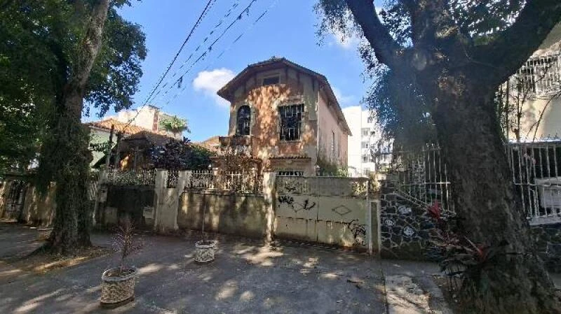 Casa com 4 Quartos em Rio de Janeiro/RJ em Rio De Janeiro - Rio de Janeiro