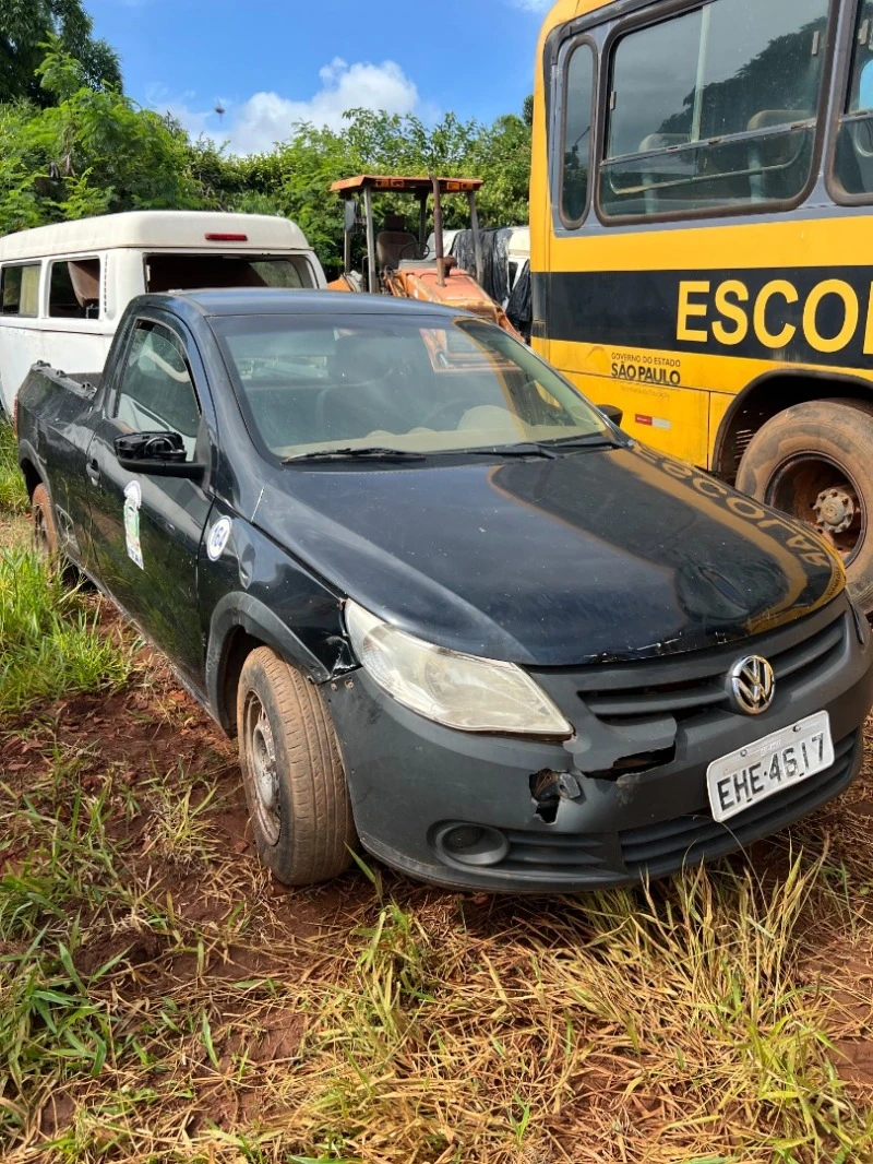 Volkswagen Saveiro 1.6 CS 2011 em Itaí - São Paulo