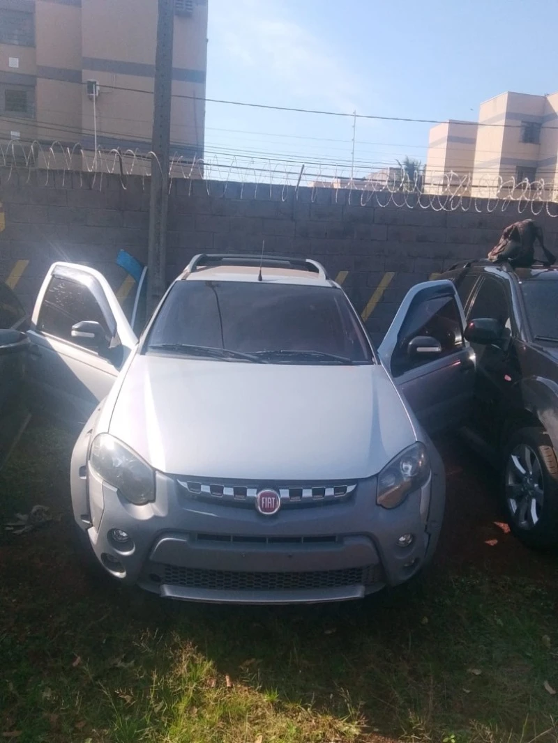 Fiat Strada Advent 2015 Flex em Campo Grande - Mato Grosso do Sul