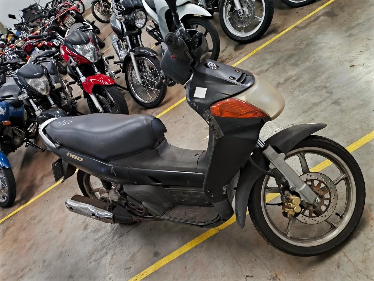 Yamaha Neo 2006/2007 Preto em Maringá - Paraná