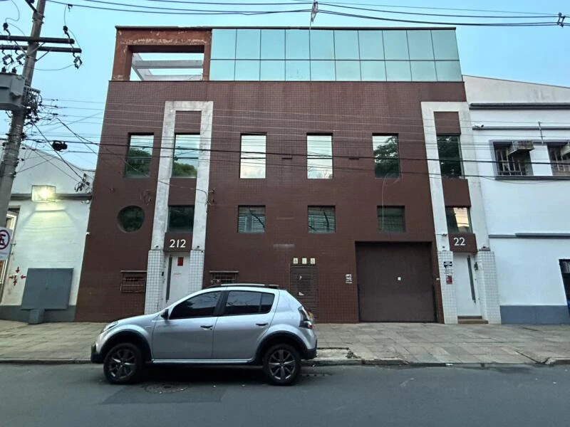 Prédio no Bairro Floresta em Porto Alegre/RS em Porto Alegre - Rio Grande do Sul