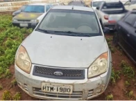 Ford Fiesta Sedan 2009 Conservado em Naviraí - Mato Grosso do Sul