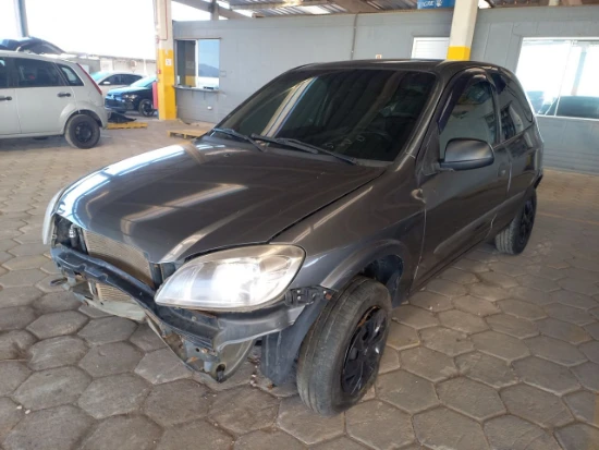 Chevrolet Celta 1.0 LS 2012 Manual em Tijucas - Santa Catarina