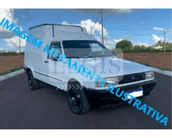 Fiat Fiorino Working 1996 1.0 Gasolina em São Manuel - São Paulo