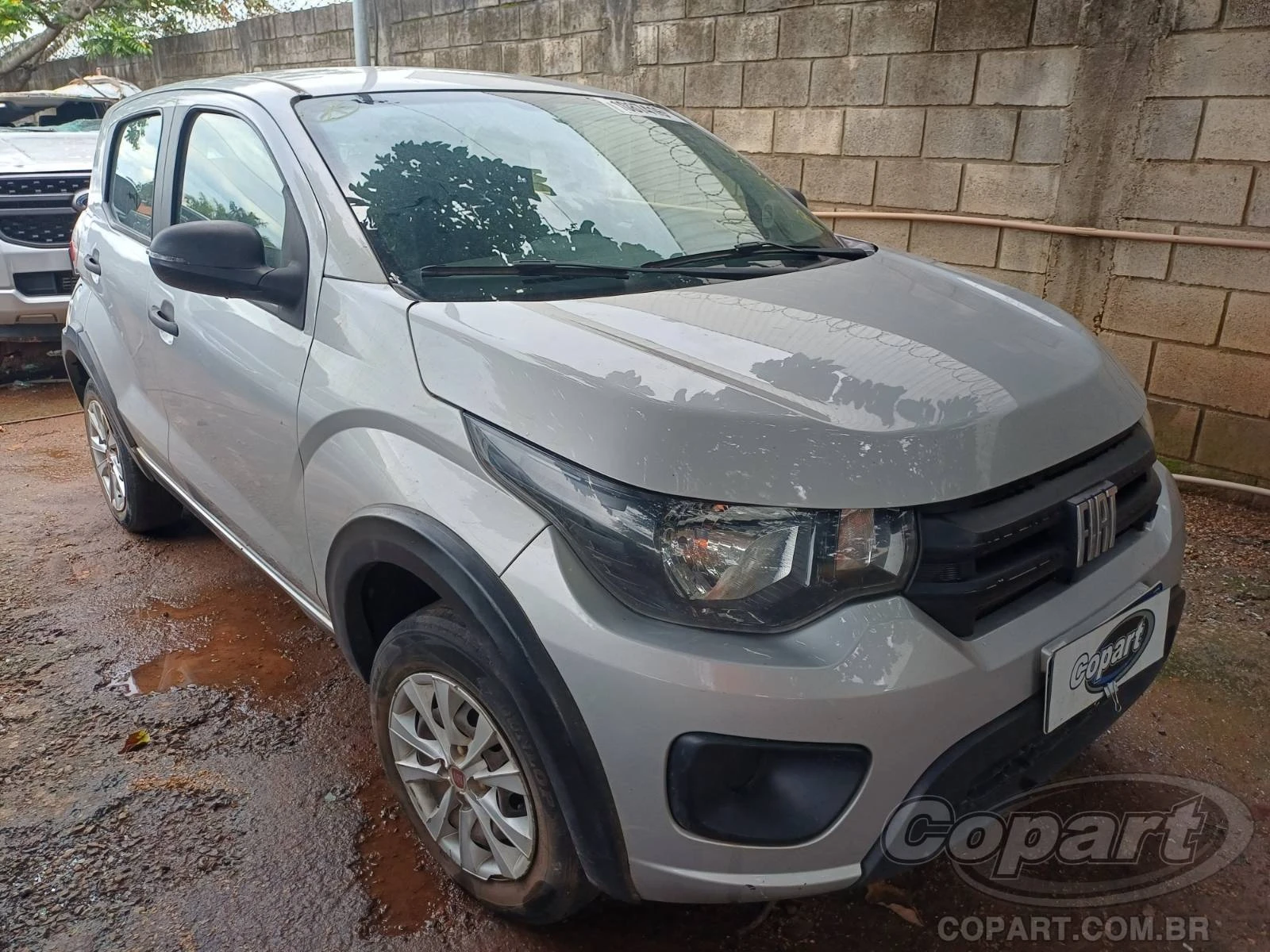 Fiat Mobi Mobi 1.0 Fire 2022 Automático em Aparecida De Goiânia - Goiás