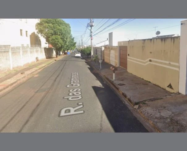 Casa em Uberlândia/MG em Uberlândia - Minas Gerais