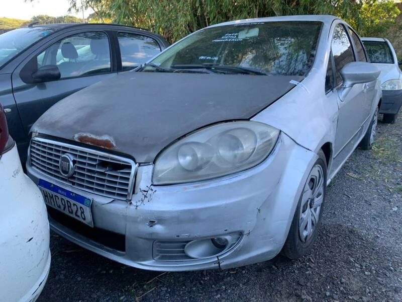 Fiat Linea HLX 1.9 Diesel em Salvador - Bahia