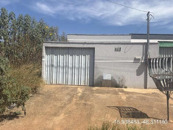 Casa com 2 Quartos em Santo Antônio do Descoberto/GO em Santo Antonio Do Descoberto - Goiás