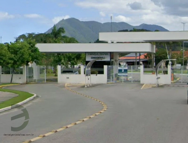 Casa direitos aquisitivos em Palhoça/SC em Palhoça - Santa Catarina