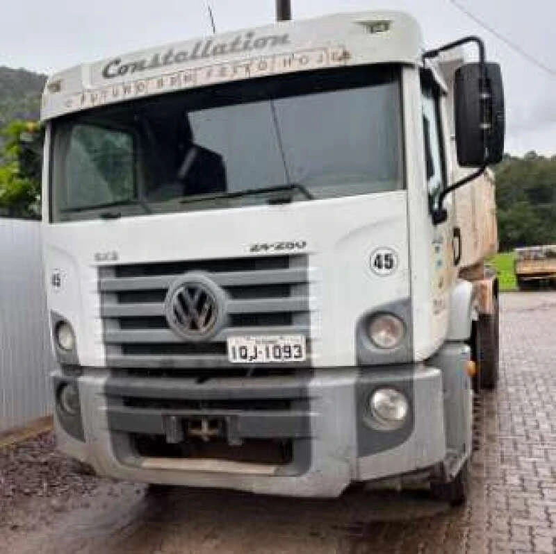 Volkswagen 24.250 6x2 em Colinas - Rio Grande do Sul