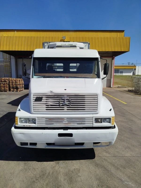 Mercedes-Benz LS 1935 LS 1935 1998 4x2 Manual Diesel em Bela Vista De Goiás - Goiás