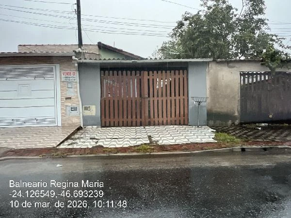 Casa em Mongaguá/SP em Mongaguá - São Paulo