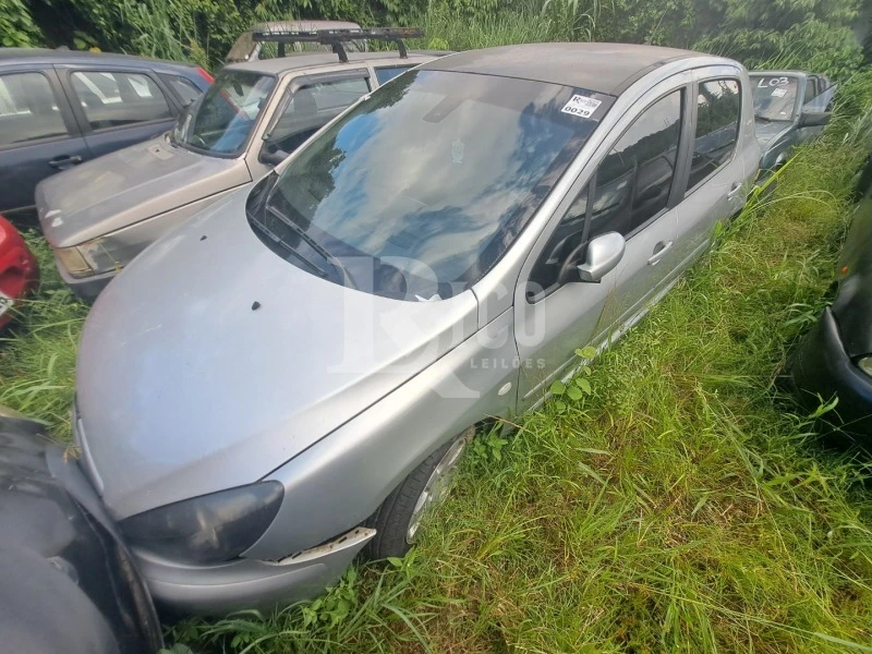 Peugeot 307 Feline 2.0 Sucata em Sergipe