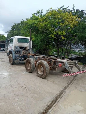 Volkswagen 26.260 EA 2008/2009 Diesel em Salvador - Bahia