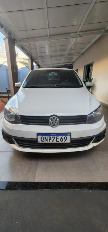 Volkswagen Voyage 2017 em Paranaíba - Mato Grosso do Sul