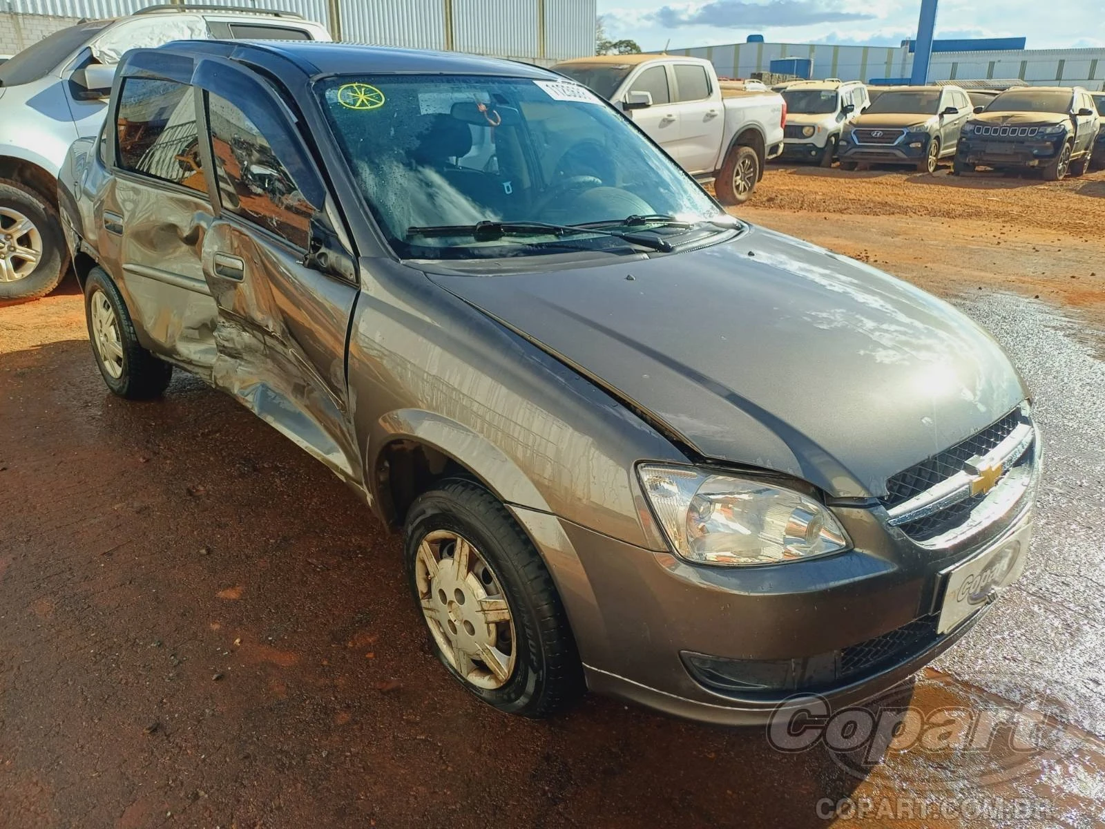 Chevrolet Classic LS 2015 1.0 Flex em Aparecida De Goiânia - Goiás