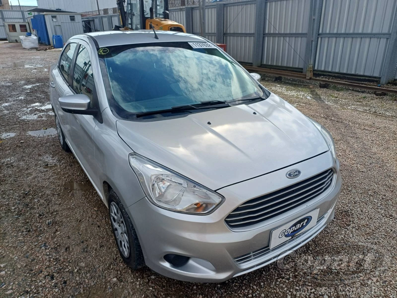 Ford Ka Sedan SE 2015 1.5 16V Sigma Flex em São José Dos Pinhais - Paraná