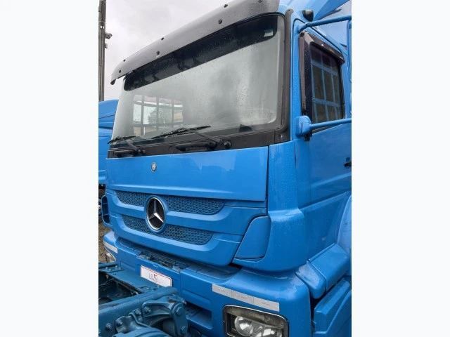Mercedes-Benz Axor Axor 1933 S 4x2 2010 em null