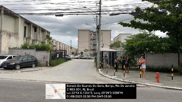 Apartamento em condomínio próximo ao Guandu com 40m² e 2 quartos