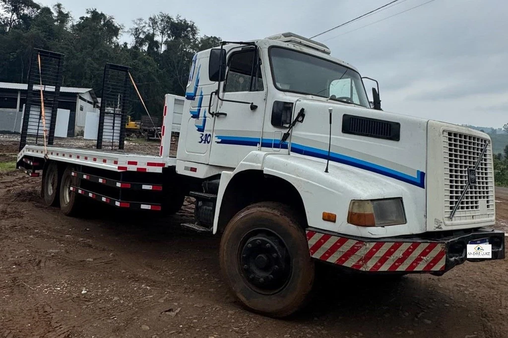 Volvo NL 10 340 1991 6x4 Diesel Manual em Jardinópolis - Santa Catarina