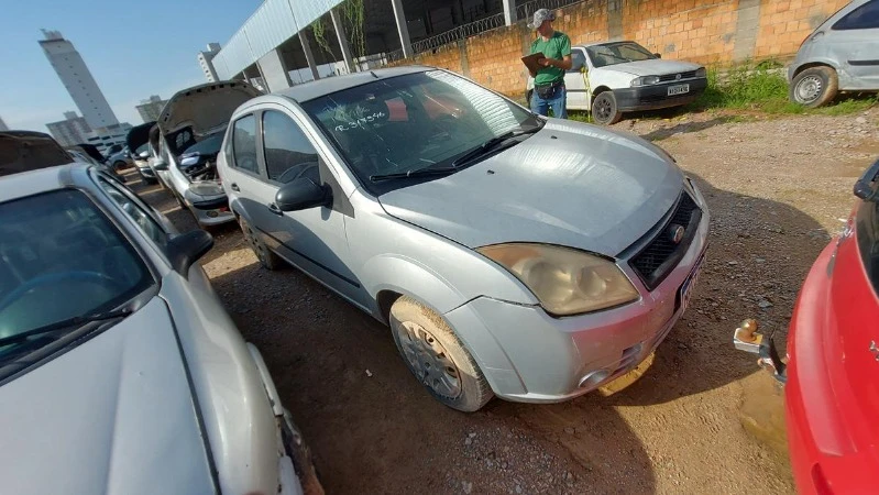 Ford Fiesta Sedan 2007/2008 Flex em Palhoça - Santa Catarina