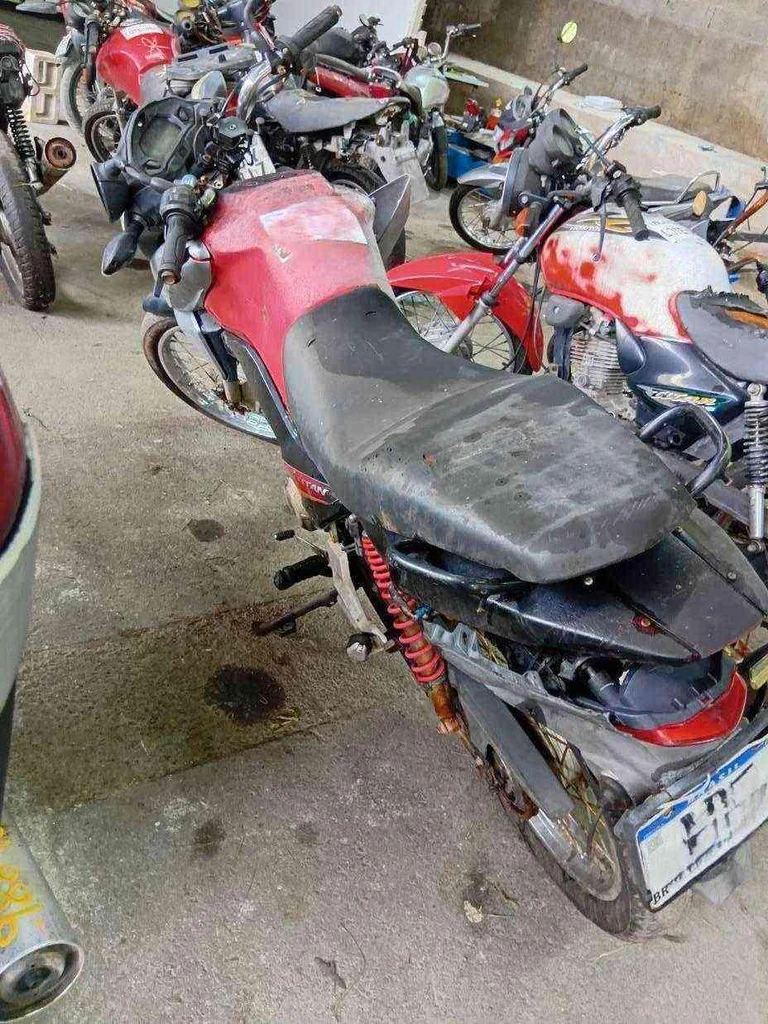 Honda CG 125 Sucata 125 Motor Inservível em Campinas - São Paulo