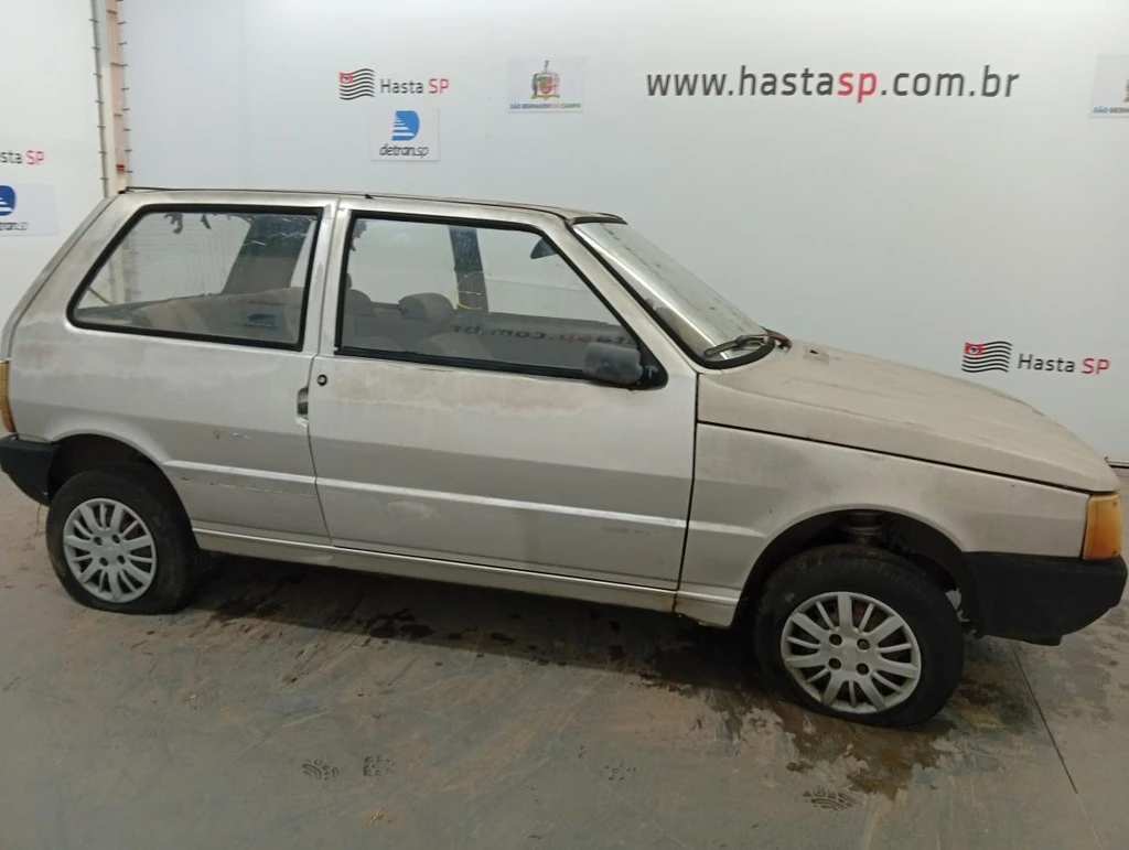 Fiat Uno CS CS 1989 Cinza em Porto Feliz - São Paulo
