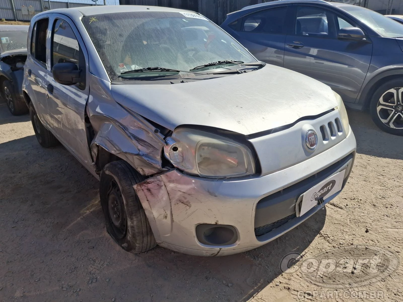 Fiat Uno Vivace 2014 1.0 Evo Flex em Betim - Minas Gerais