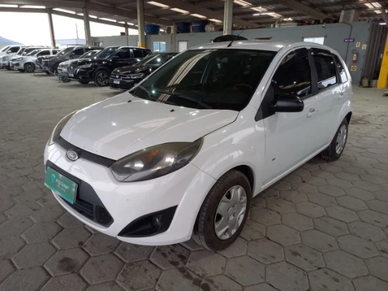 Ford Fiesta Flex 2013 2014 Manual em Tijucas - Santa Catarina