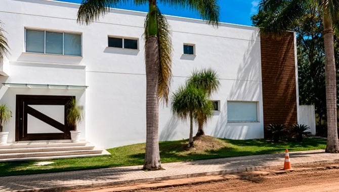 Casa em Cotia/SP em Cotia - São Paulo