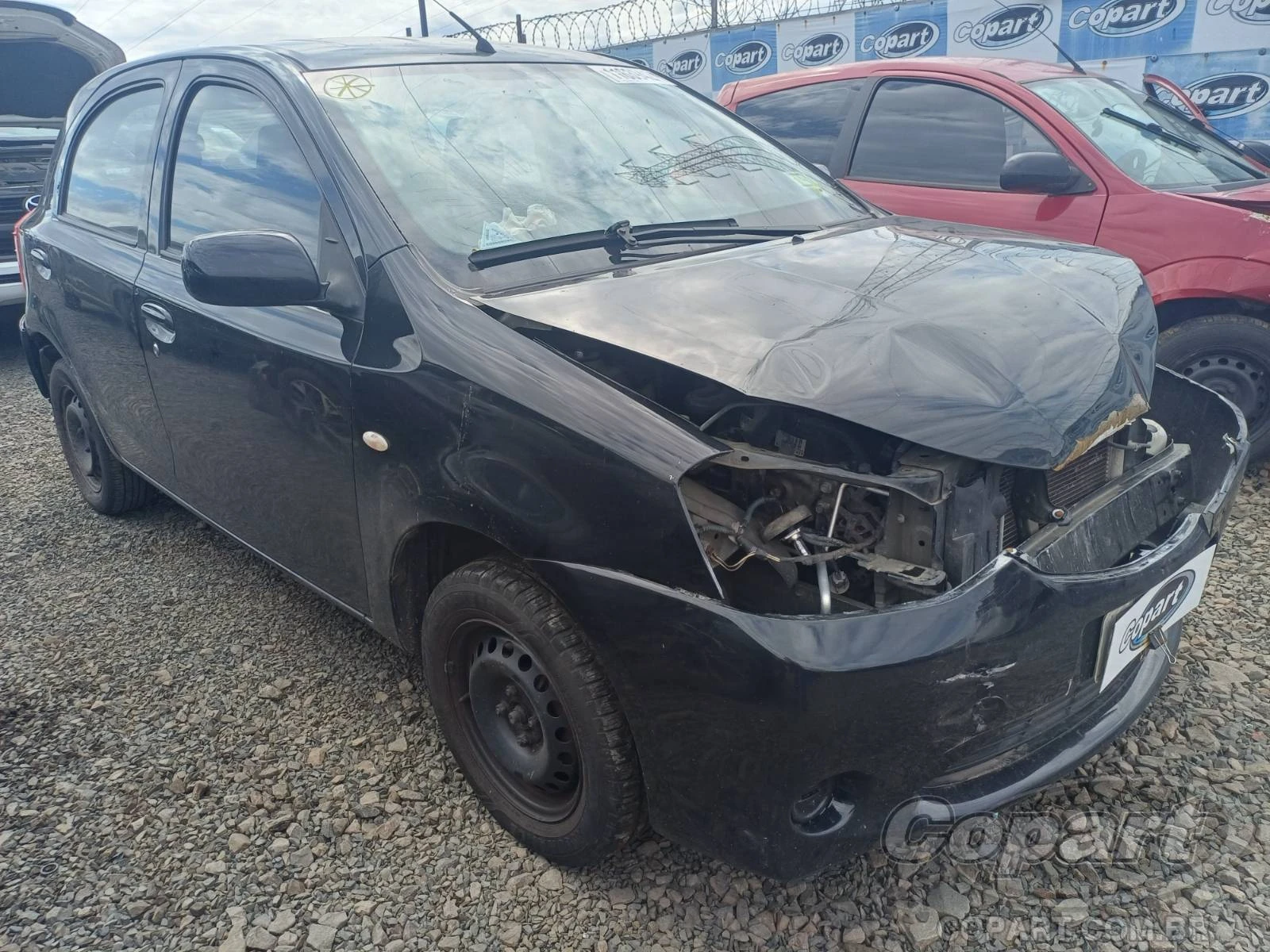 Toyota Etios XS 2013 1.3 16V em Canoas - Rio Grande do Sul