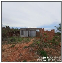 Casa com 3 Quartos em Caririacu/CE em Caririacu - Ceará