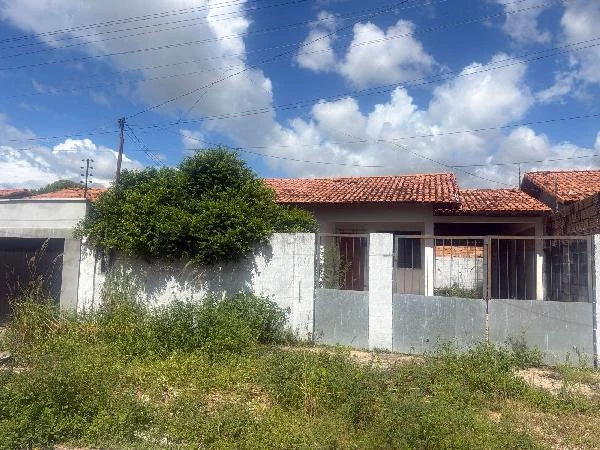 Casa com 2 Quartos em Paragominas/PA em Paragominas - Pará