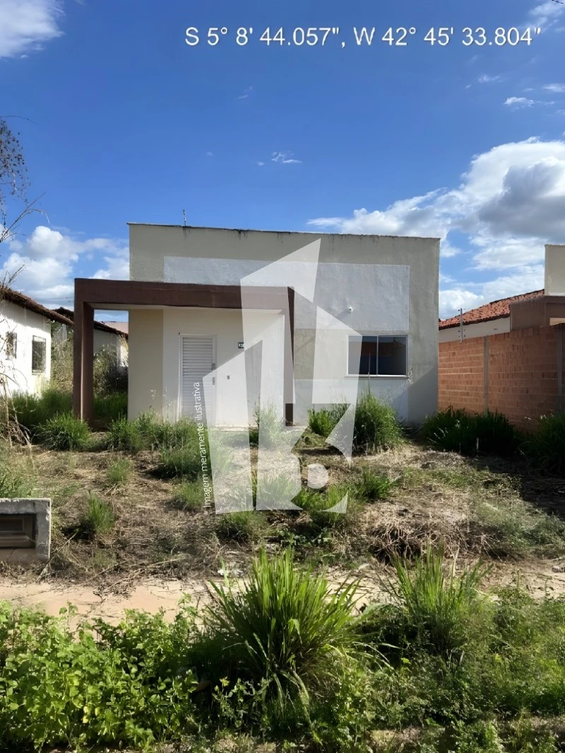Casa com 2 Quartos e 1 Vaga em Teresina/PI em Teresina - Piauí