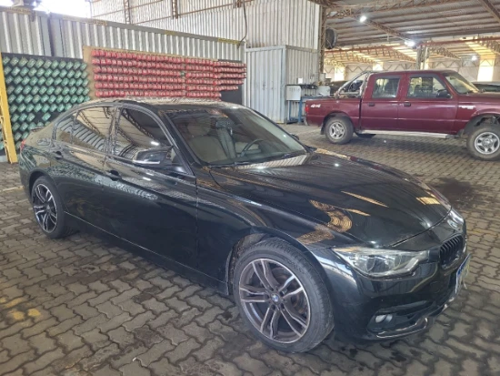 BMW 320i Active 2016/2017 Automático em Nova Santa Rita - Rio Grande do Sul