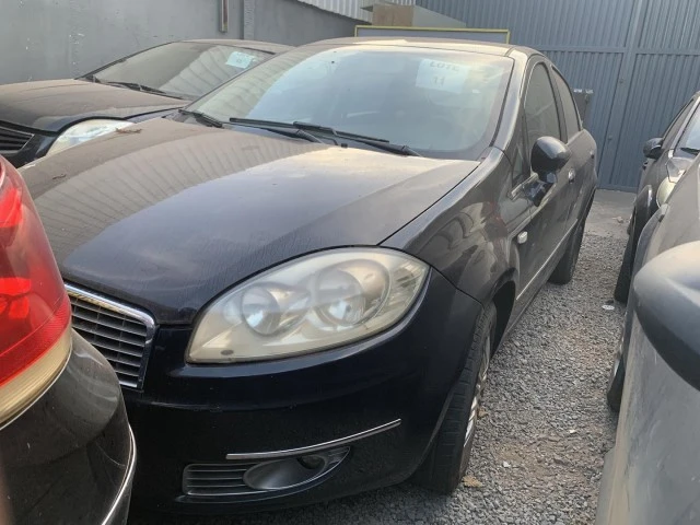 Fiat Linea Essence Essence 1.8 2012 em null
