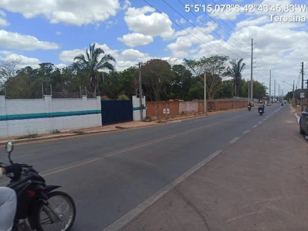 Apartamento com 2 Quartos e 1 Vaga em Teresina/PI em Teresina - Piauí