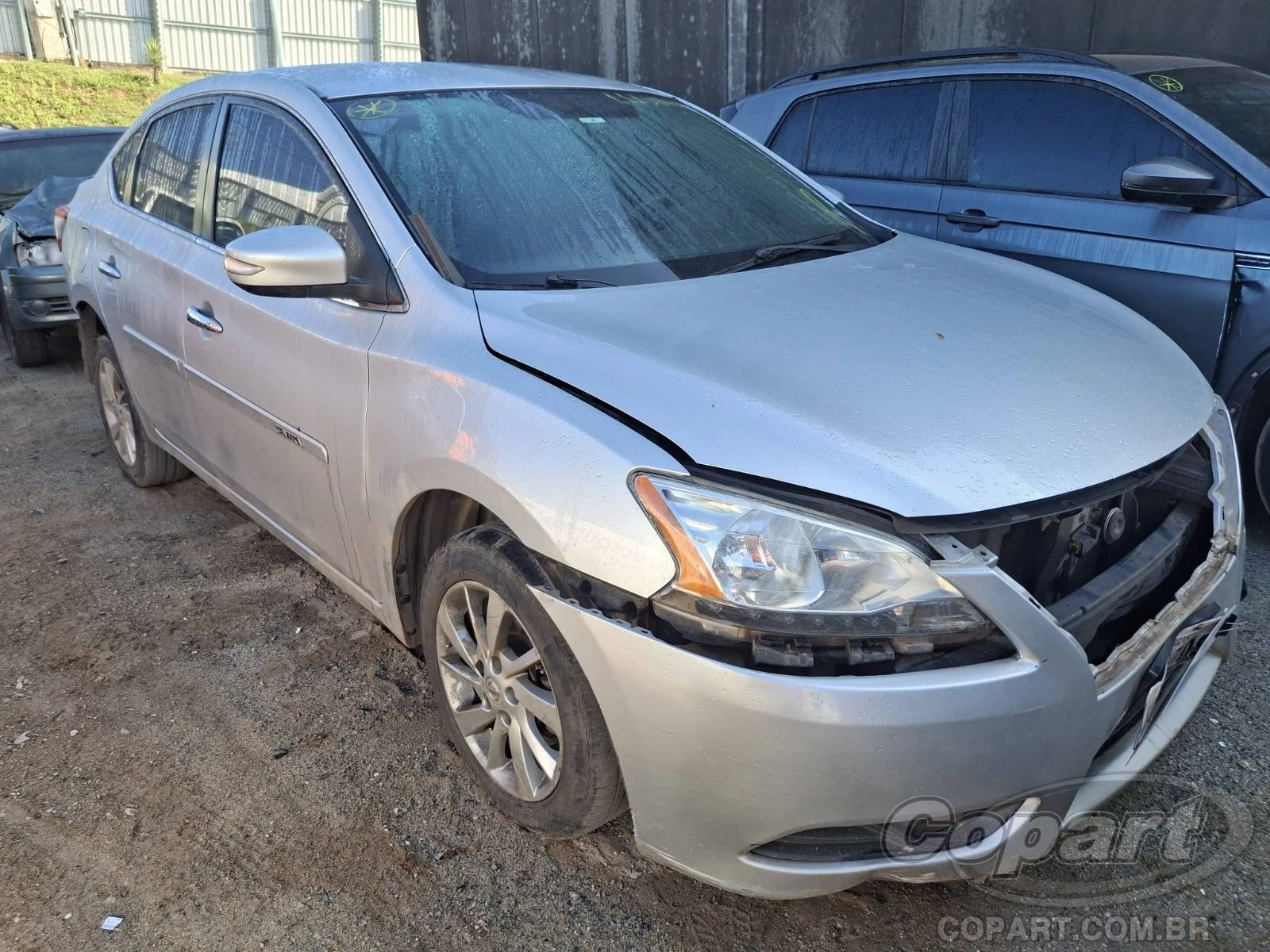 Nissan Sentra Sentra SV 2014 2.0 Automático em Betim - Minas Gerais