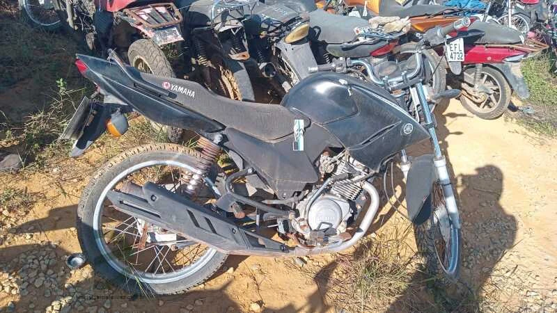Yamaha YBR125 Factor K1 2013/2014 em Distrito Federal