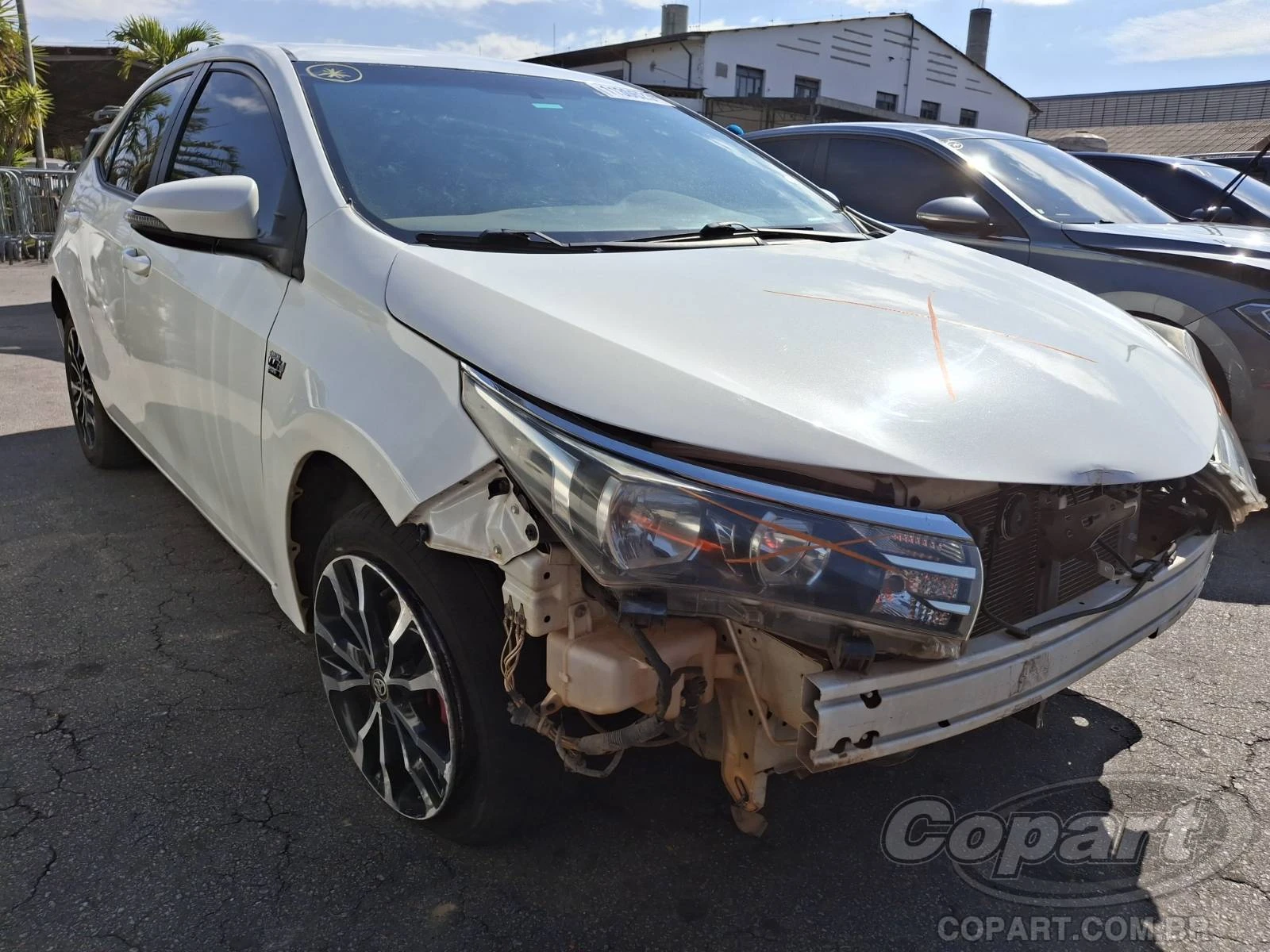 Toyota Corolla XEi 2016 2.0 Dual VVT-i Automático em São Paulo