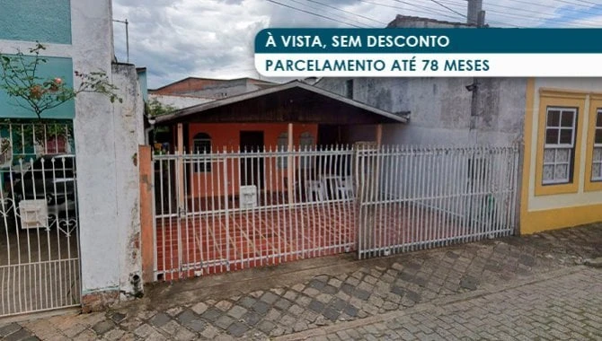 Casa em Centro, Antonina/PR em Antonina - Paraná