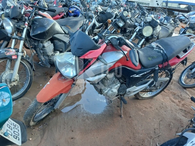 Honda CG 160 Fan CG 160 Fan Sucata em Jacareí - São Paulo