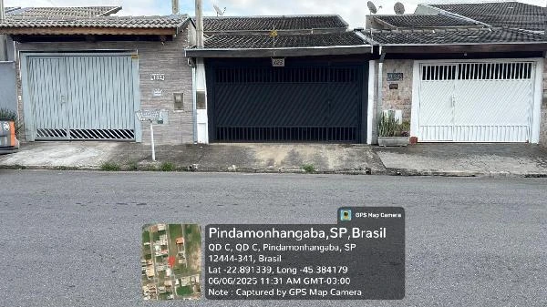 Sala Comercial com 1 Vaga em Pindamonhangaba/SP em Pindamonhangaba - São Paulo