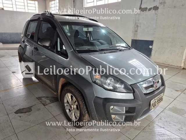 Fiat Idea Adventure Adventure 2015 1.8 Cinza em Xaxim - Santa Catarina