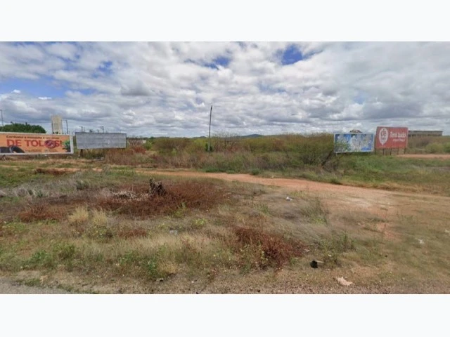 Terreno no Patos/PB em Rua Prefeito Biroca Firmino, Zona Rural em Patos - Paraíba